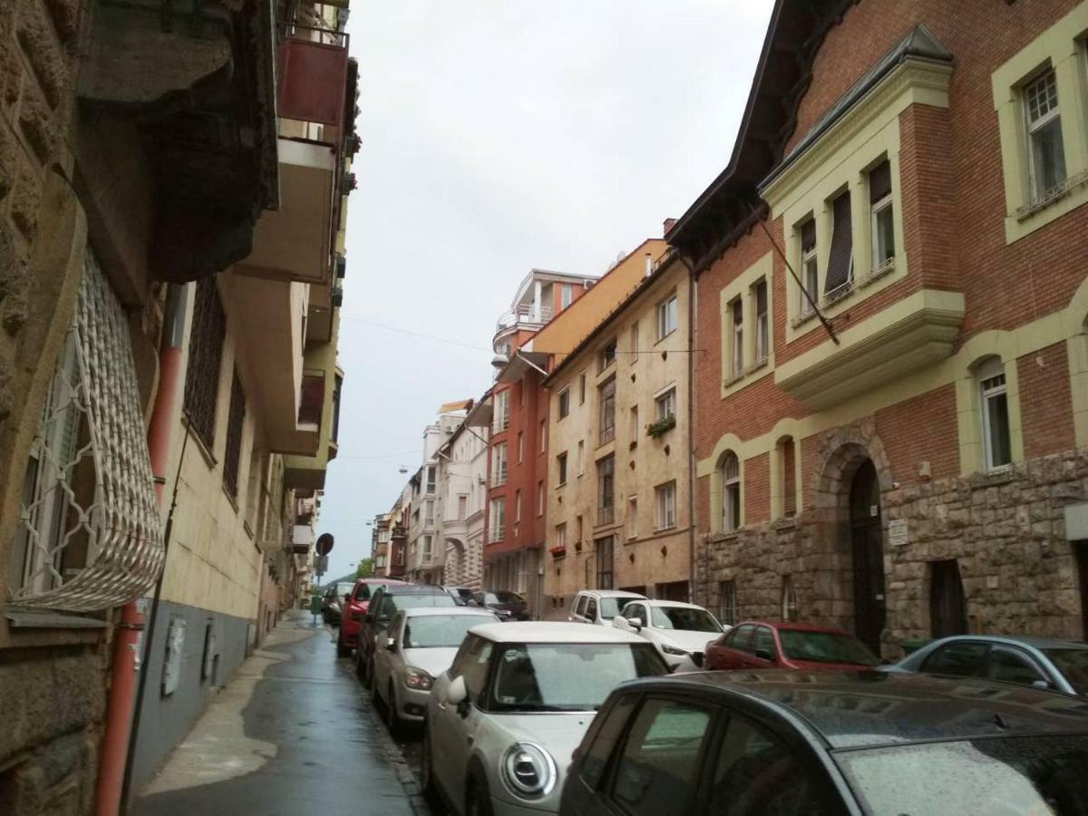 Zsuzsa Apartman ブダペスト エクステリア 写真