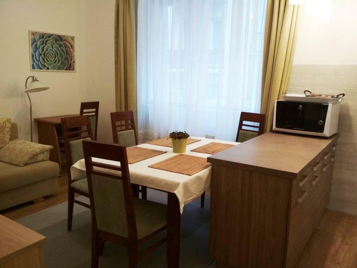 Zsuzsa Apartman ブダペスト エクステリア 写真
