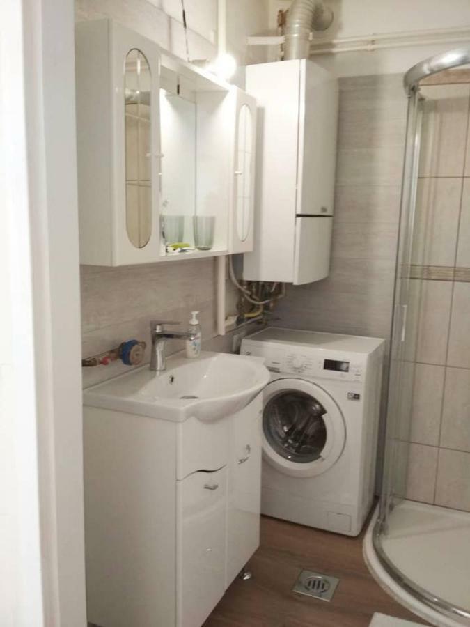Zsuzsa Apartman ブダペスト エクステリア 写真