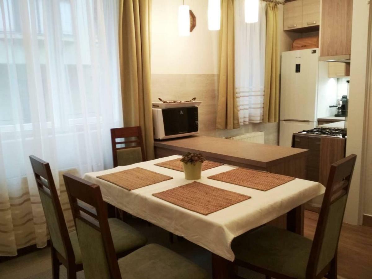 Zsuzsa Apartman ブダペスト エクステリア 写真